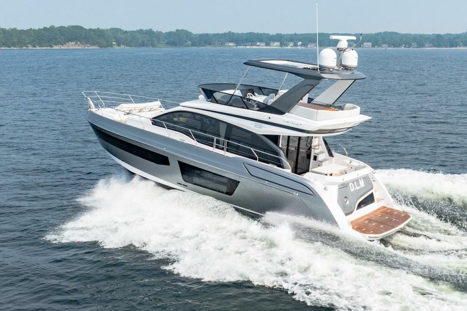 2023 Azimut Fly 53 - Image 19