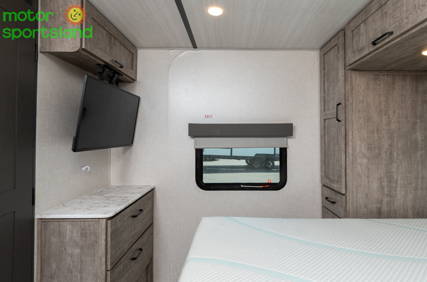 2023 Forest River Grand Surveyor 263RKSS - Image 30
