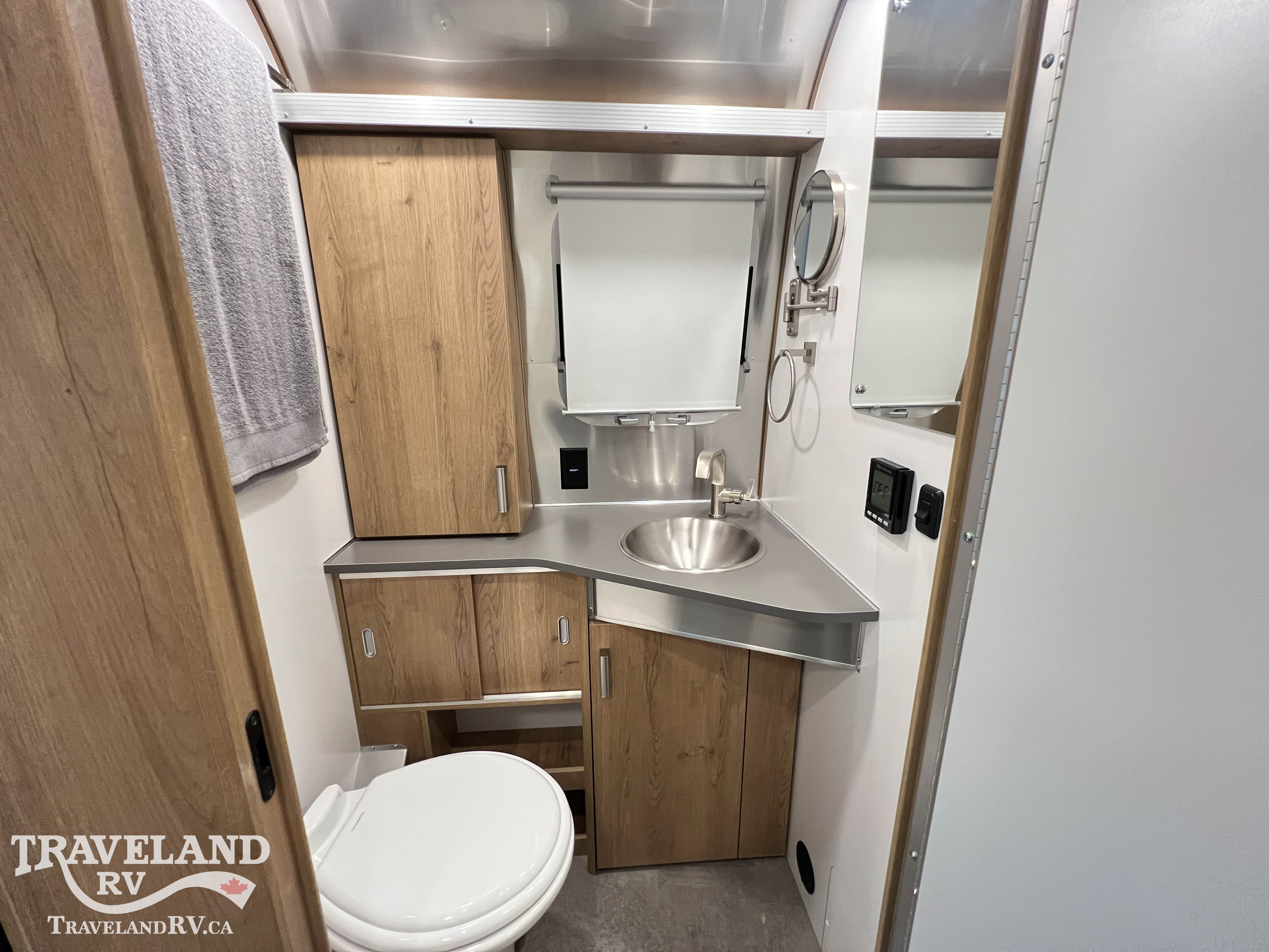 2026 Airstream Trade Wind 25FB - Image 27