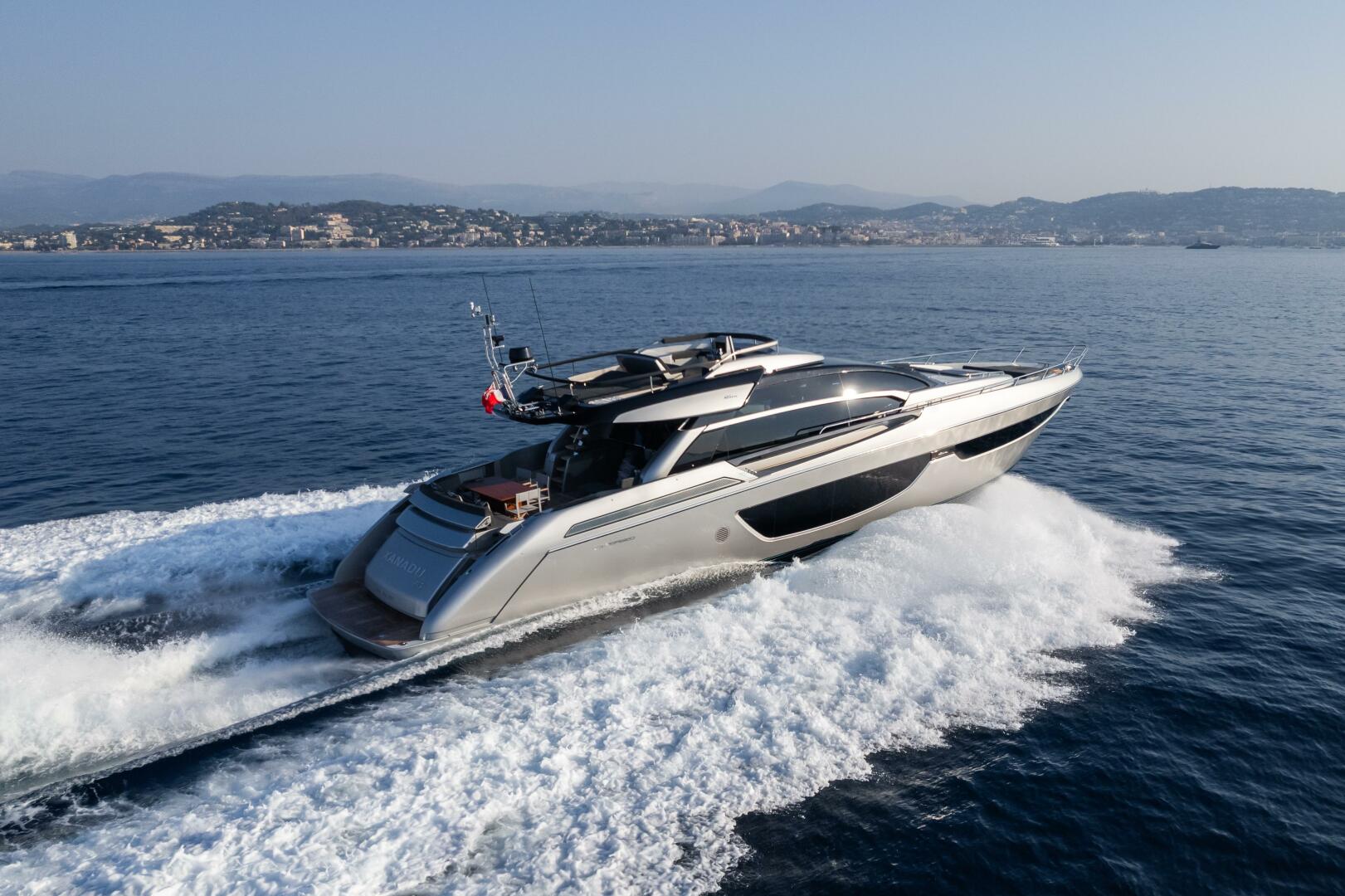 2017 Riva - Image 2