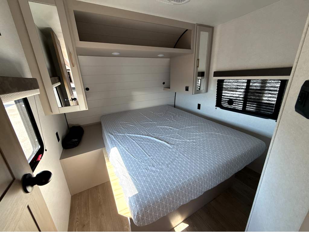 2027 JAYCO JAY FLIGHT 295TBS - Image 7