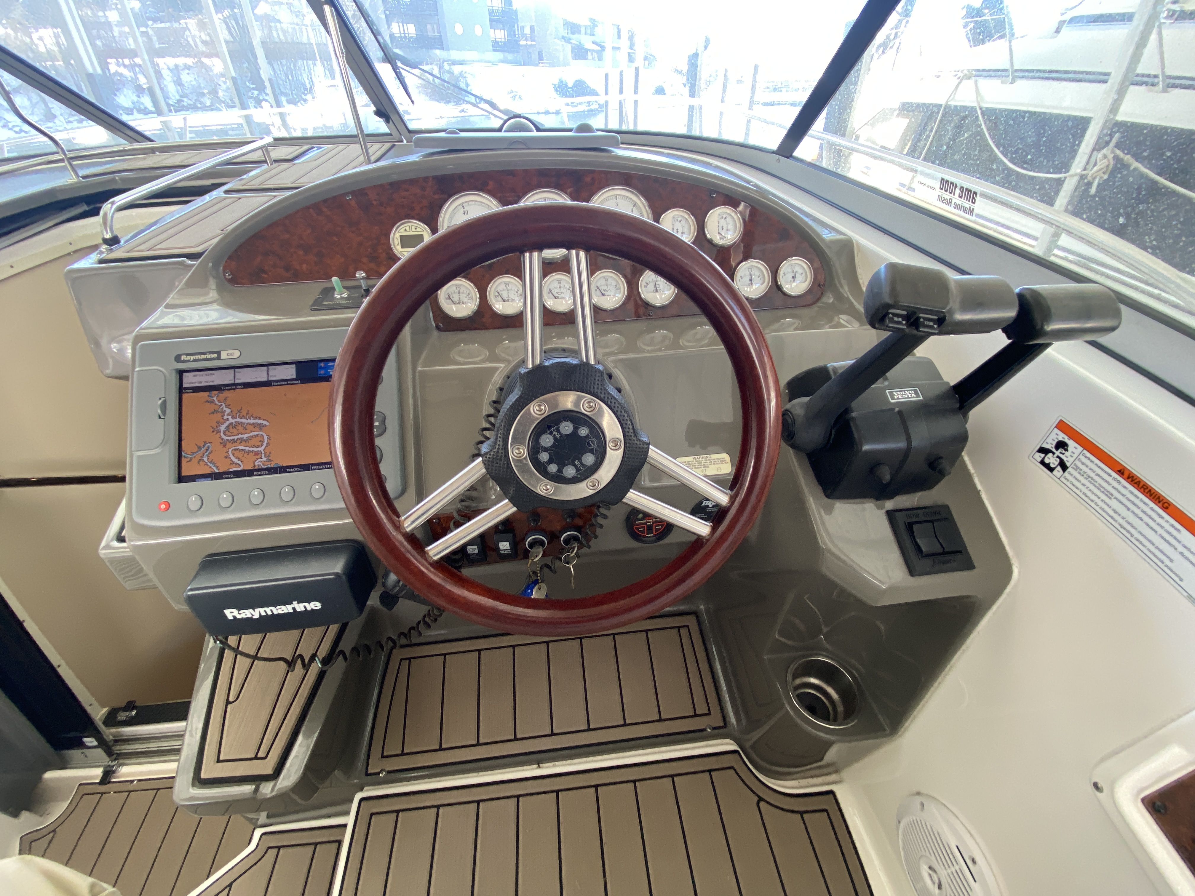 2008 Regal 3360 Window Express - Image 26