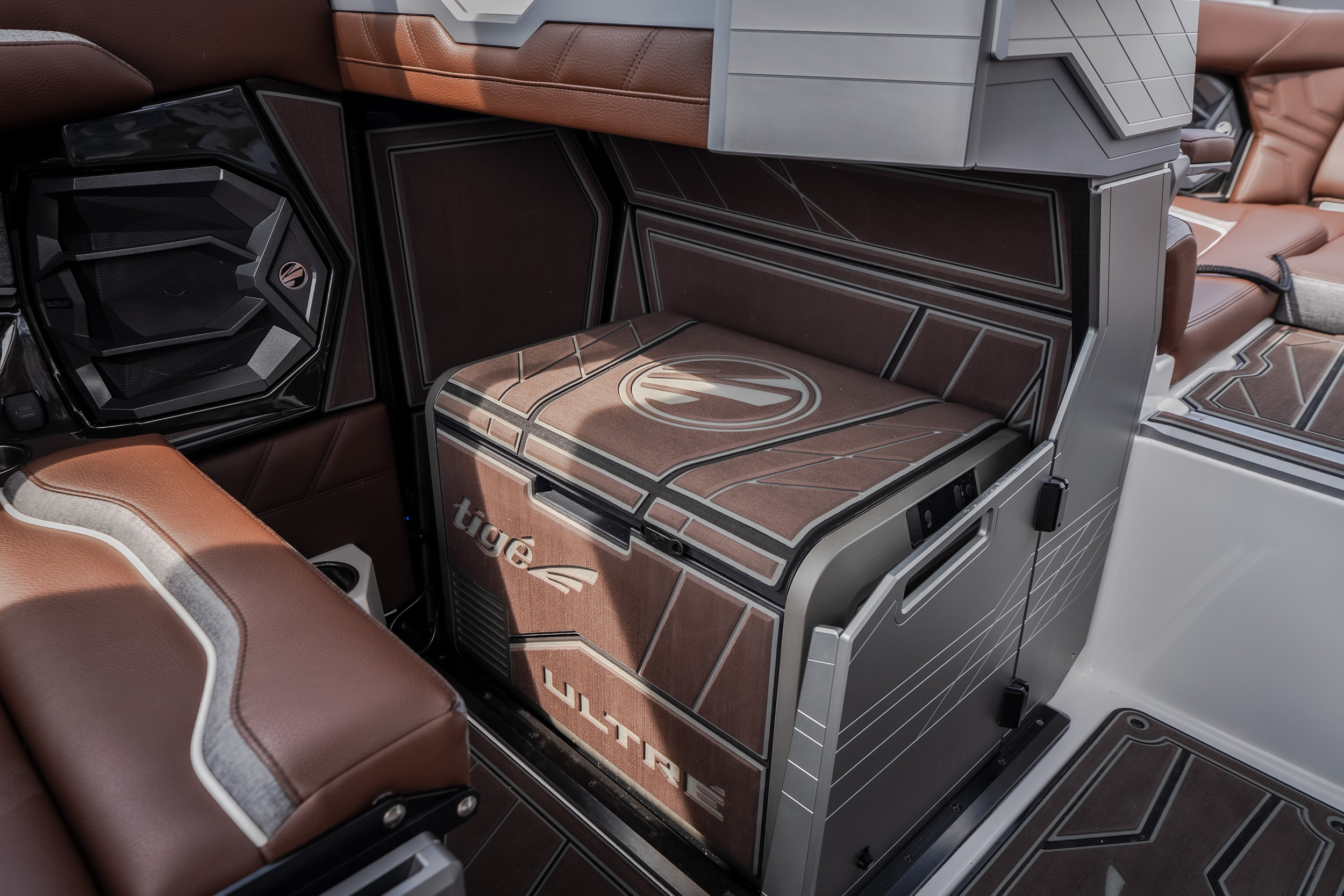 2026 Tigé Ultré 25ZX - Image 30