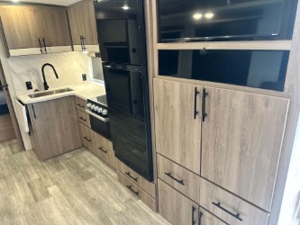 2023 GRAND DESIGN IMAGINE 2600RB - Image 17