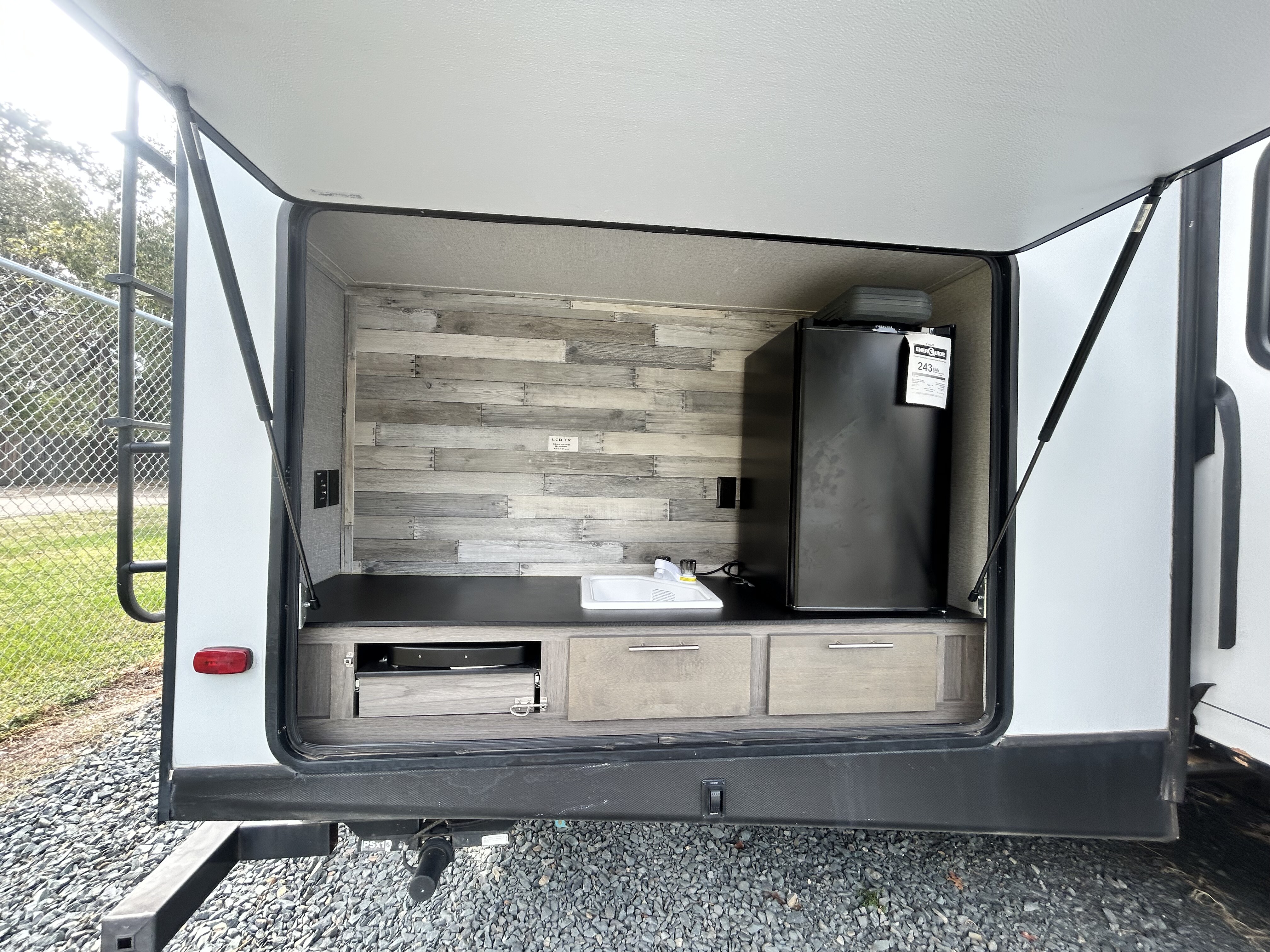 2021 CROSSROADS VOLANTE LITE 33DB - Image 8