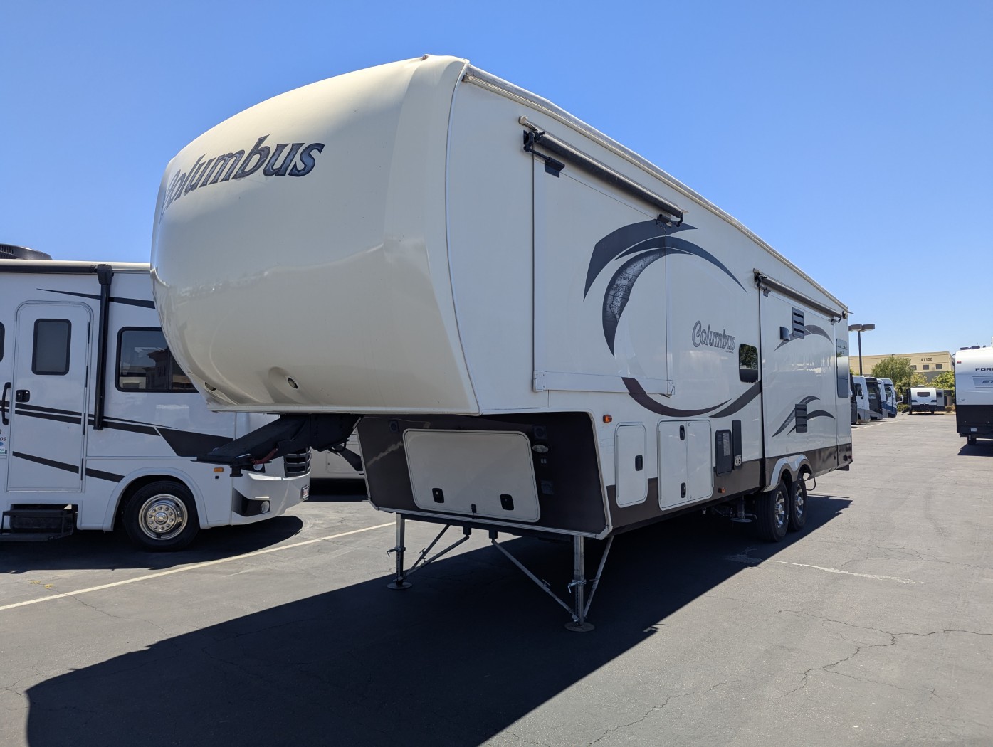 2013 Palomino Columbus 320RS - Image 3