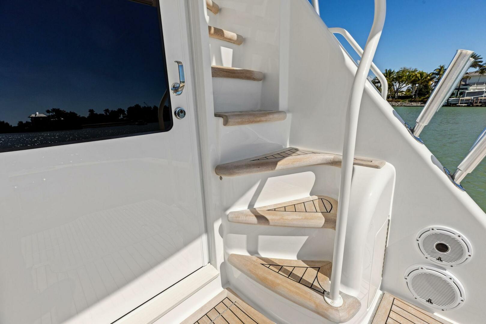2023 Viking 54 Convertible - Image 49