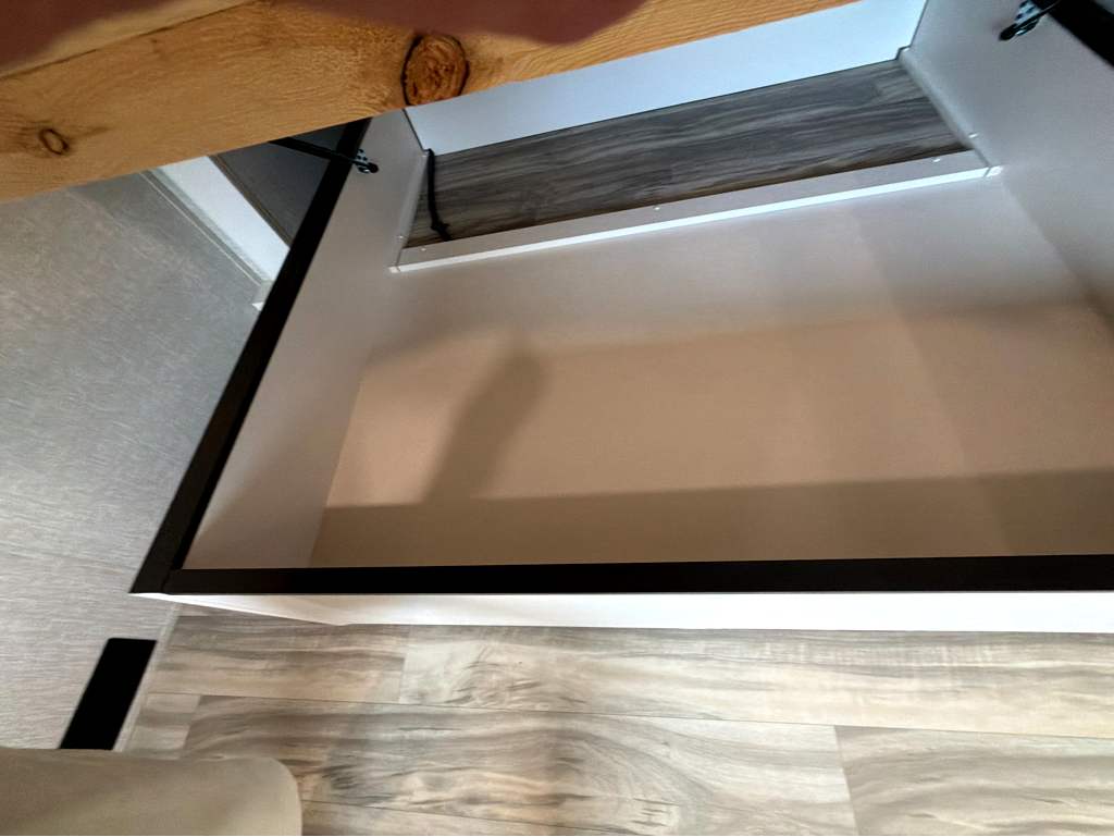 2025 JAYCO PINNACLE 32RLTS - Image 34