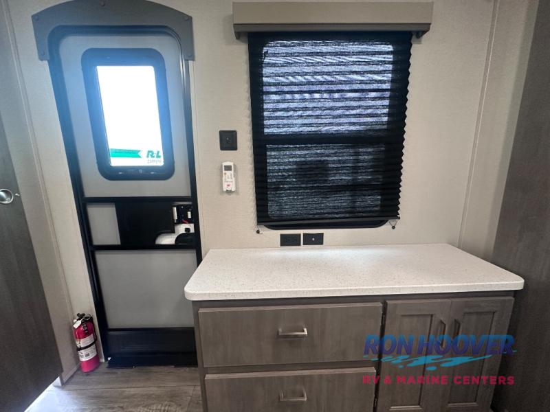 2026 COACHMEN 333DORM - Image 17