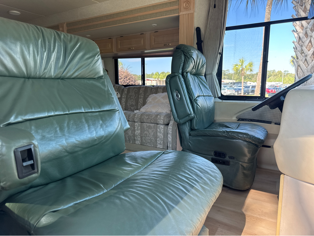 2001 NEWMAR DUTCHSTAR 4095 - Image 9