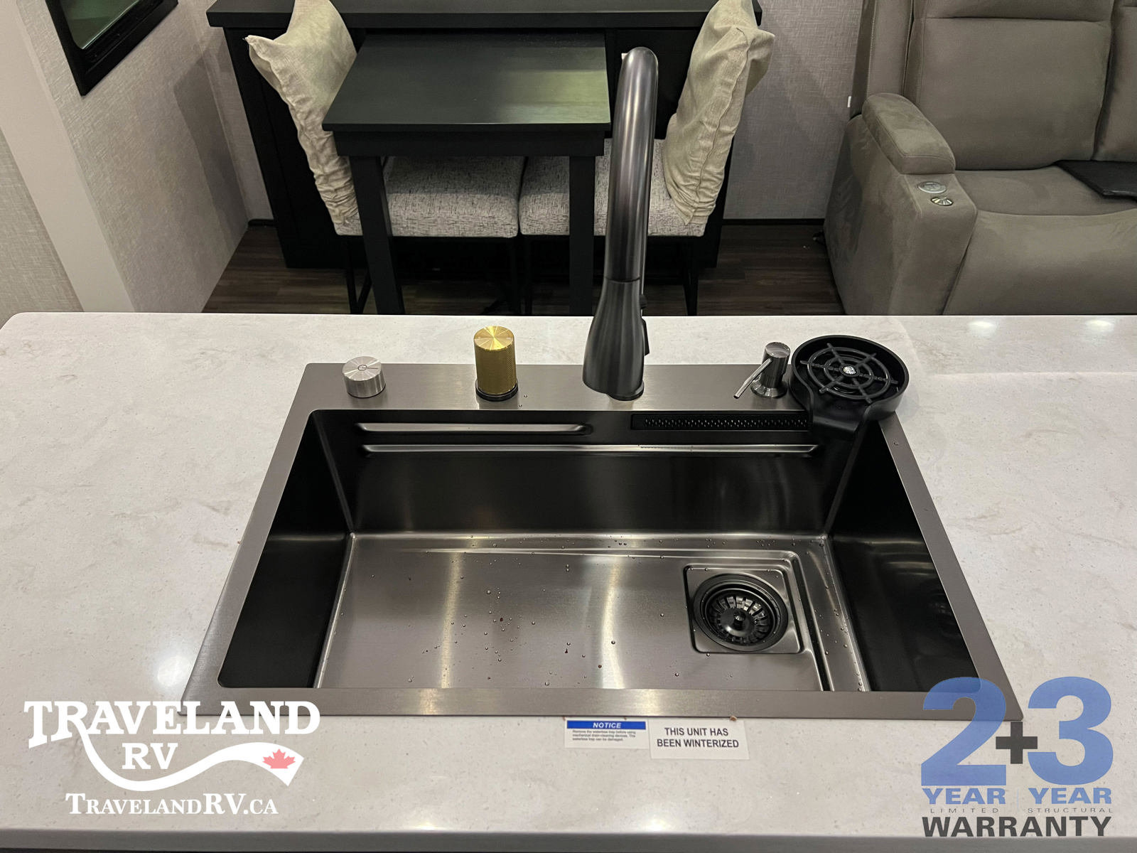 2025 Jayco North Point 377RLBH - Image 8