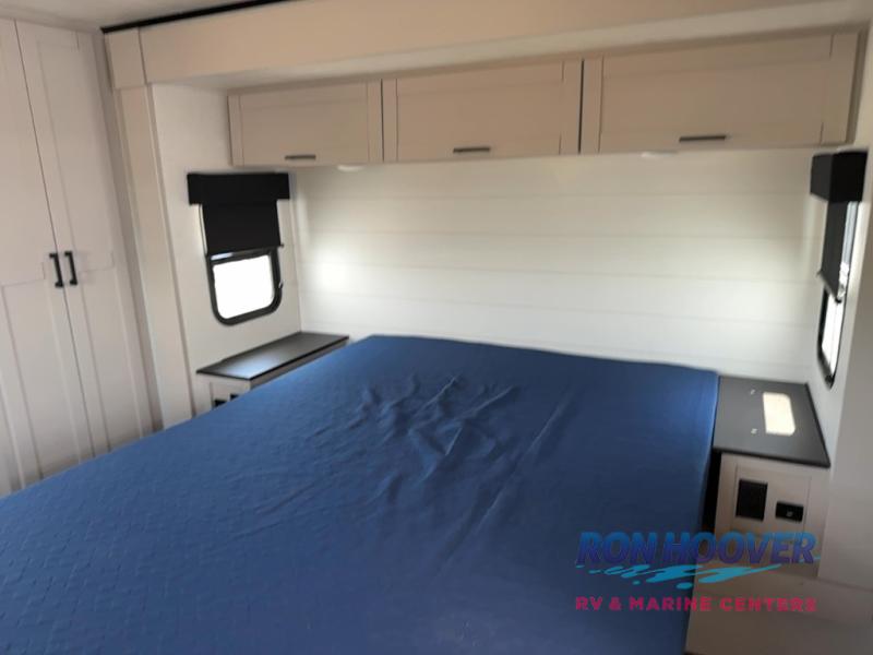 2025 JAYCO 26FK - Image 25