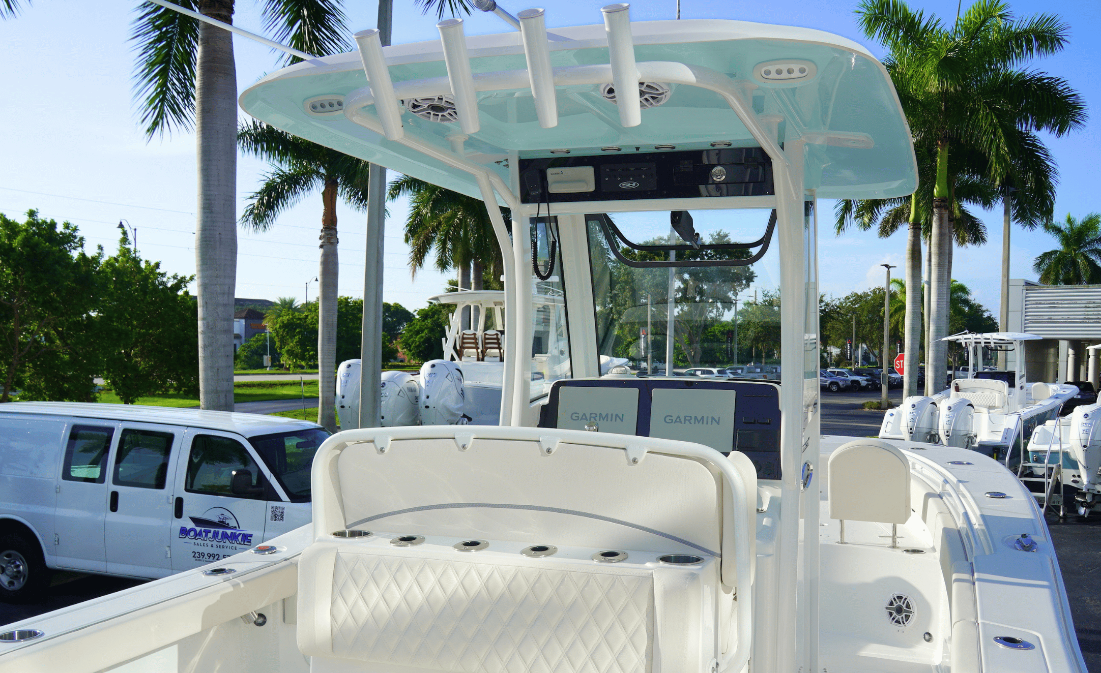 2027 SEA HUNT ULTRA 275SE - Image 14