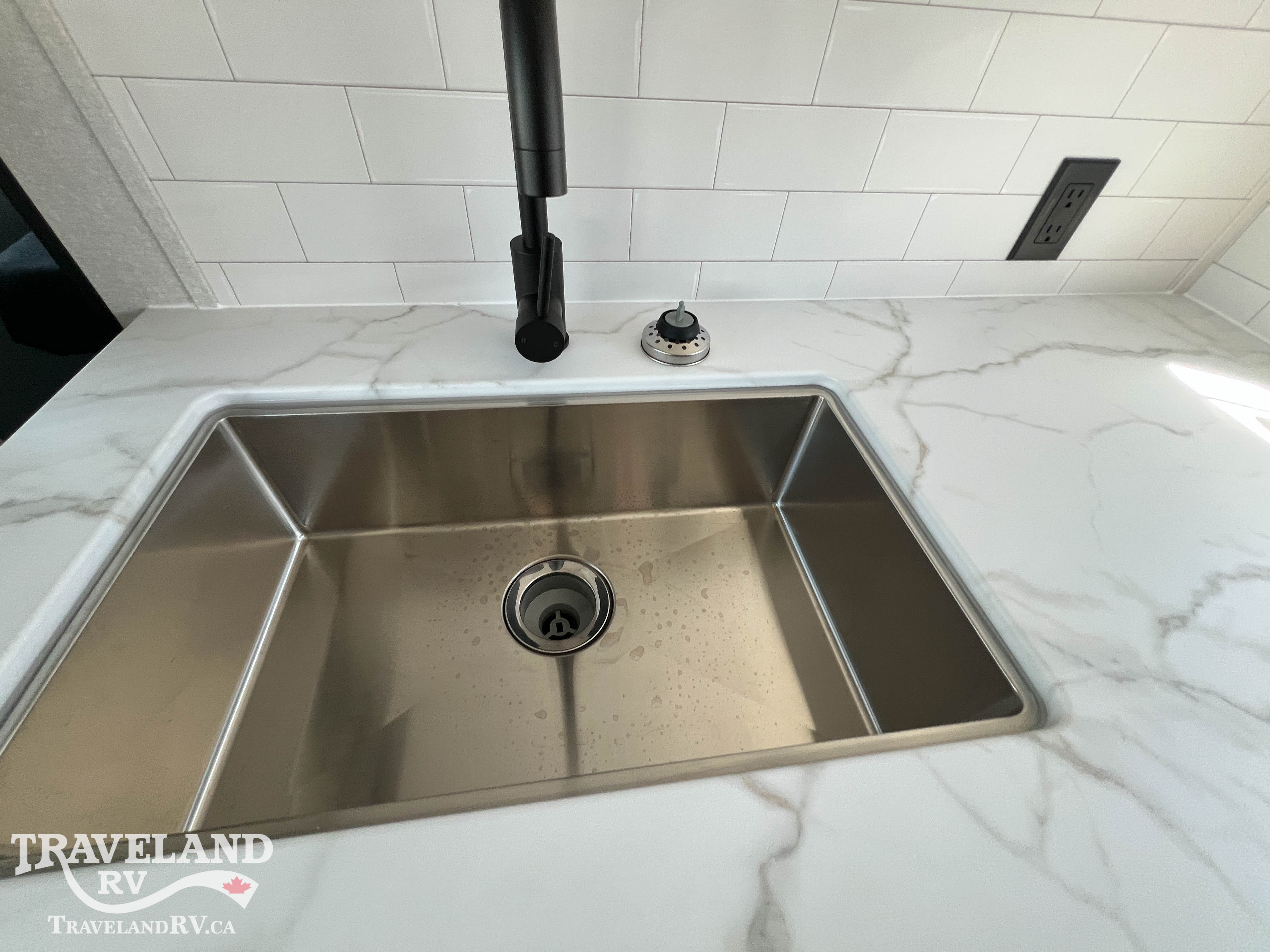2026 Highland Ridge Range Lite 270DBL - Image 11