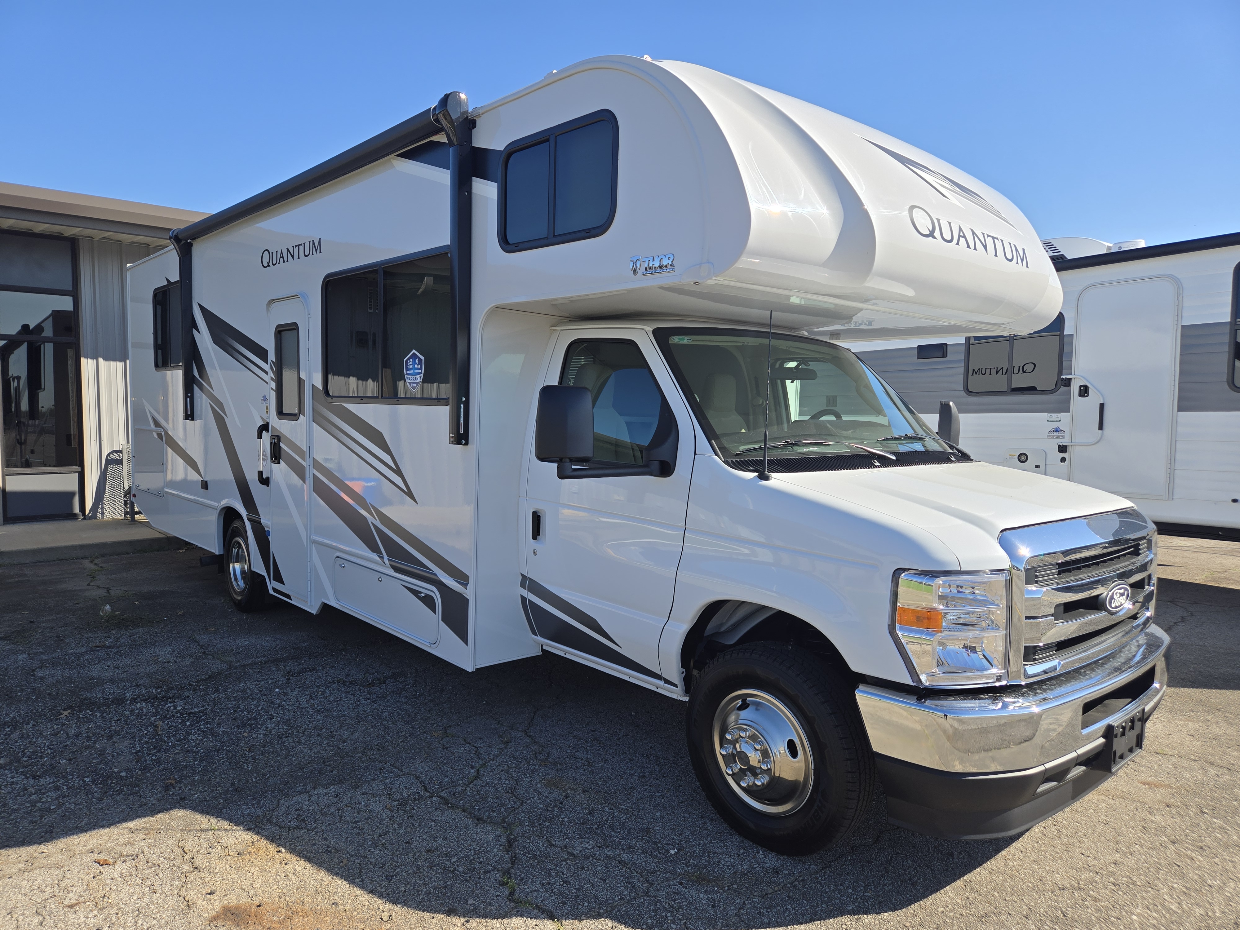 2026 Thor Motor Coach Quantum LZ28 - Image 1