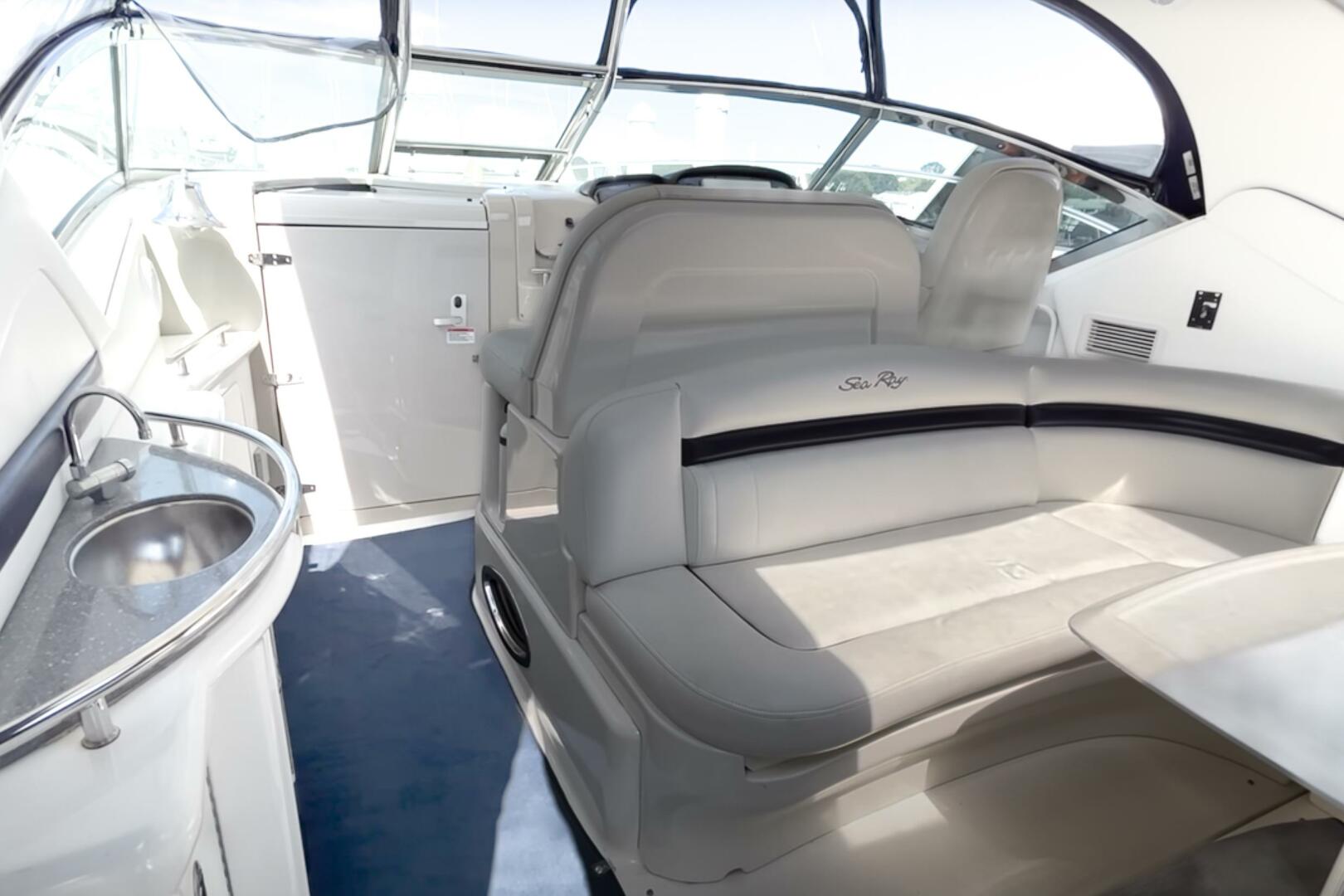 2007 Sea Ray 400 Sundancer - Image 19