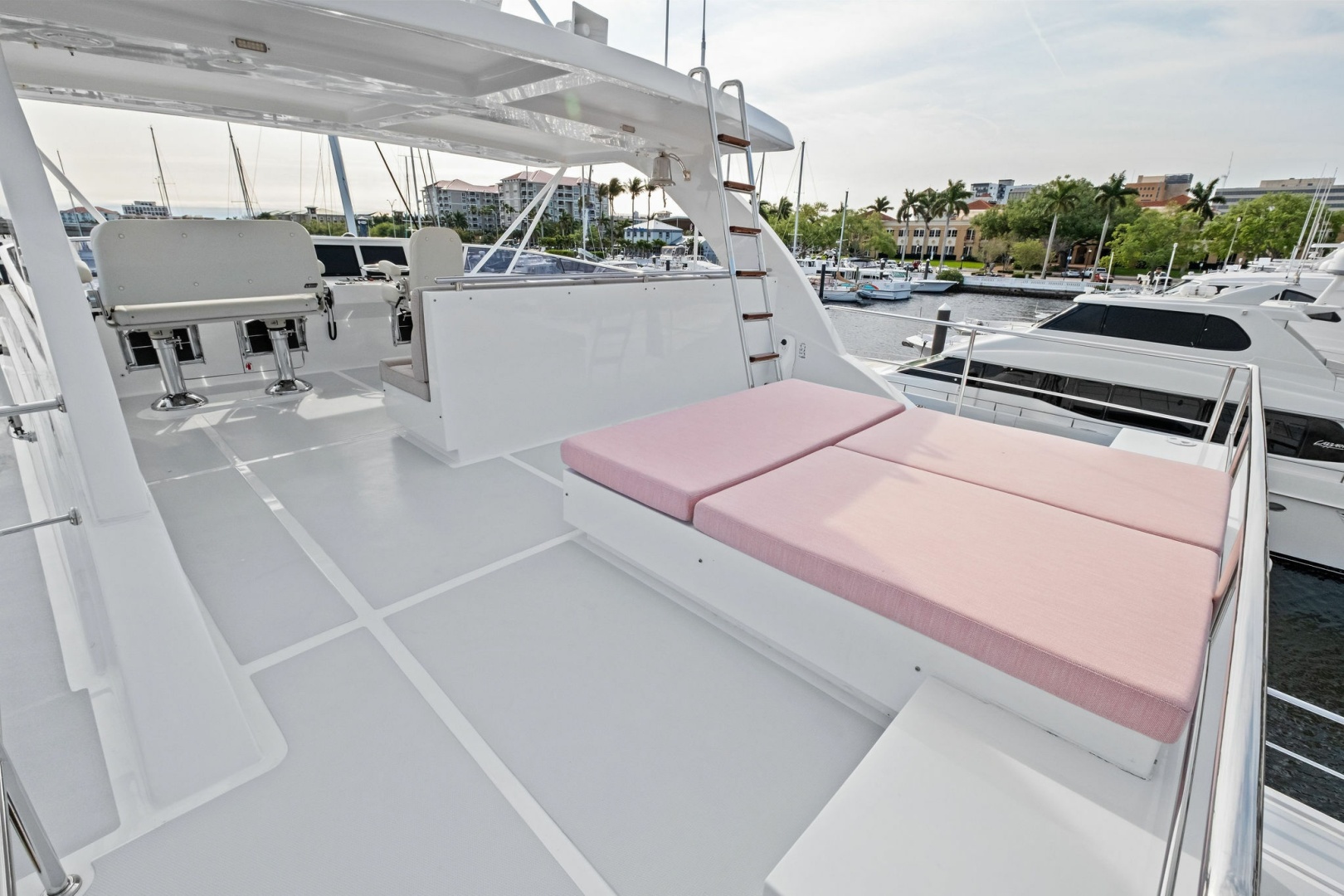 2024 Marlow 90V - Image 70