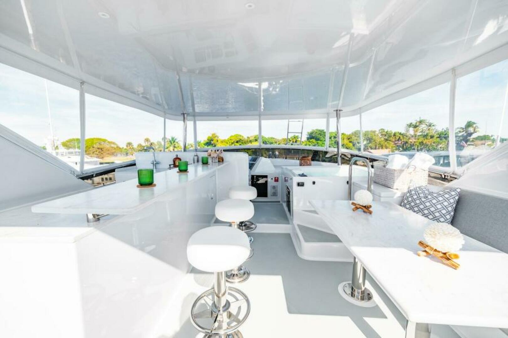 1995 Hatteras Flybridge Motor Yacht - Image 83