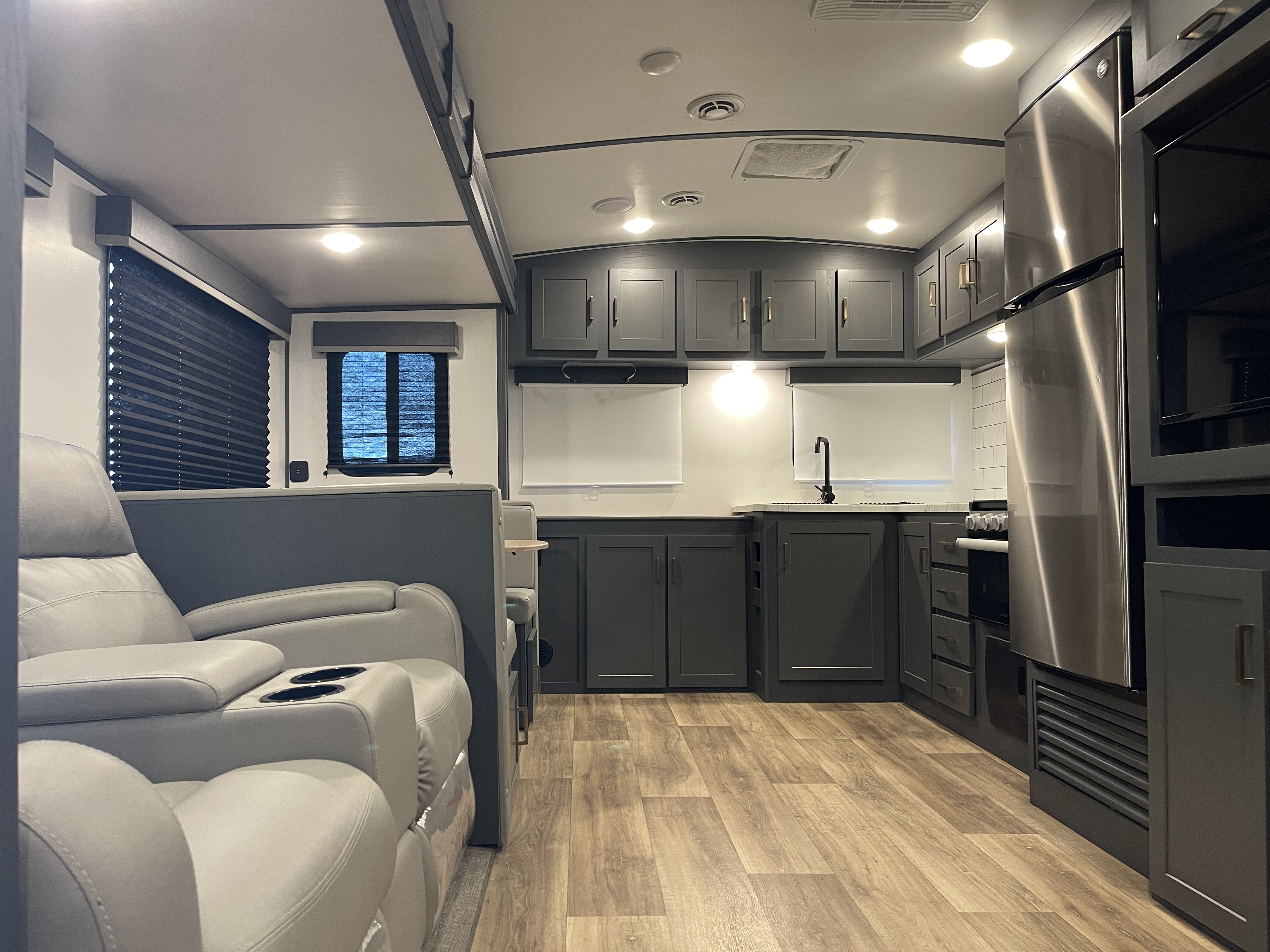 2022 Keystone BULLET 258RKS - Image 10