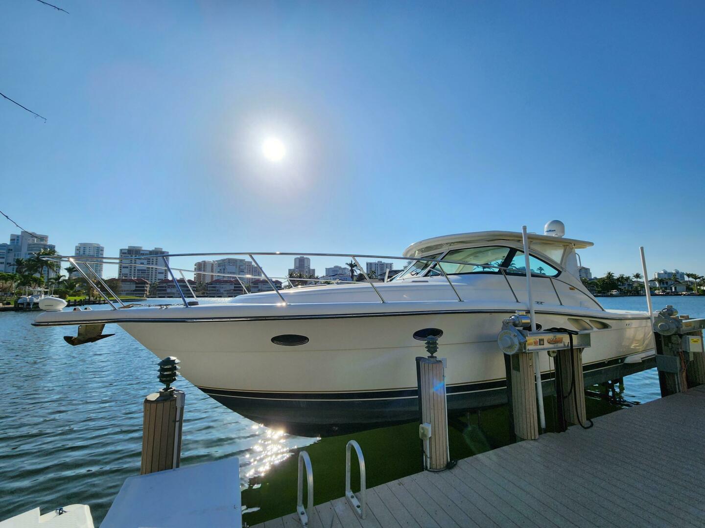 2004 Tiara Yachts 38 Open - Image 31