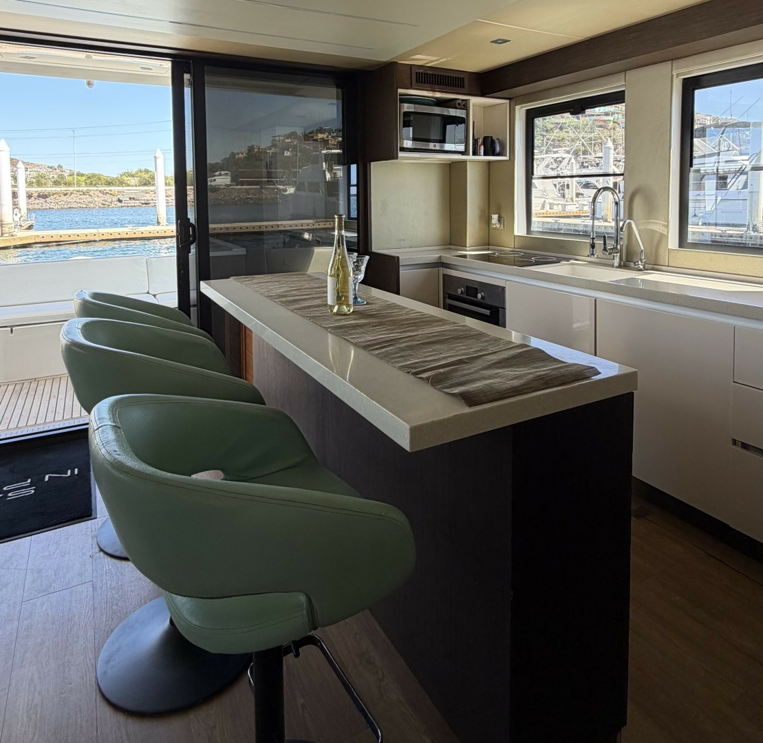 2018 Overblue 54 - Image 26