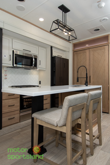 2026 Forest River Sandpiper 3900HBLR - Image 31