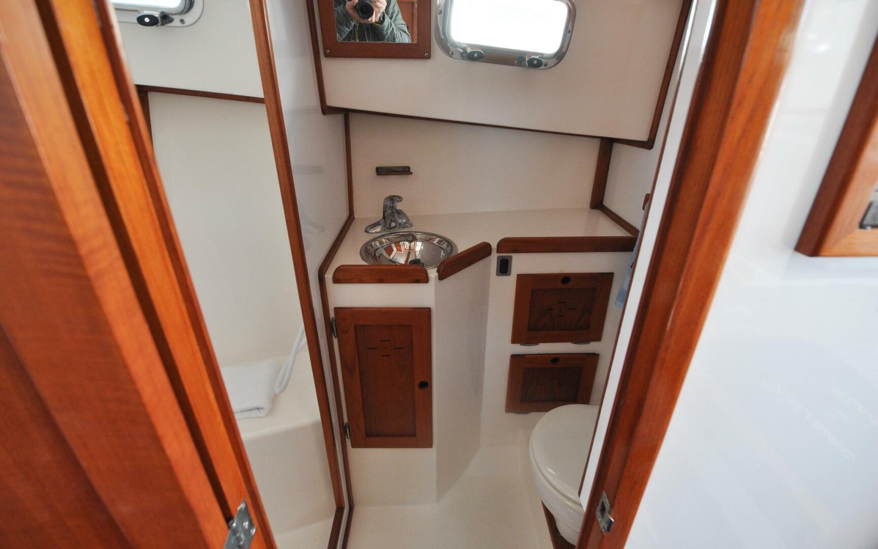 2001 Wilbur 34 - Image 52
