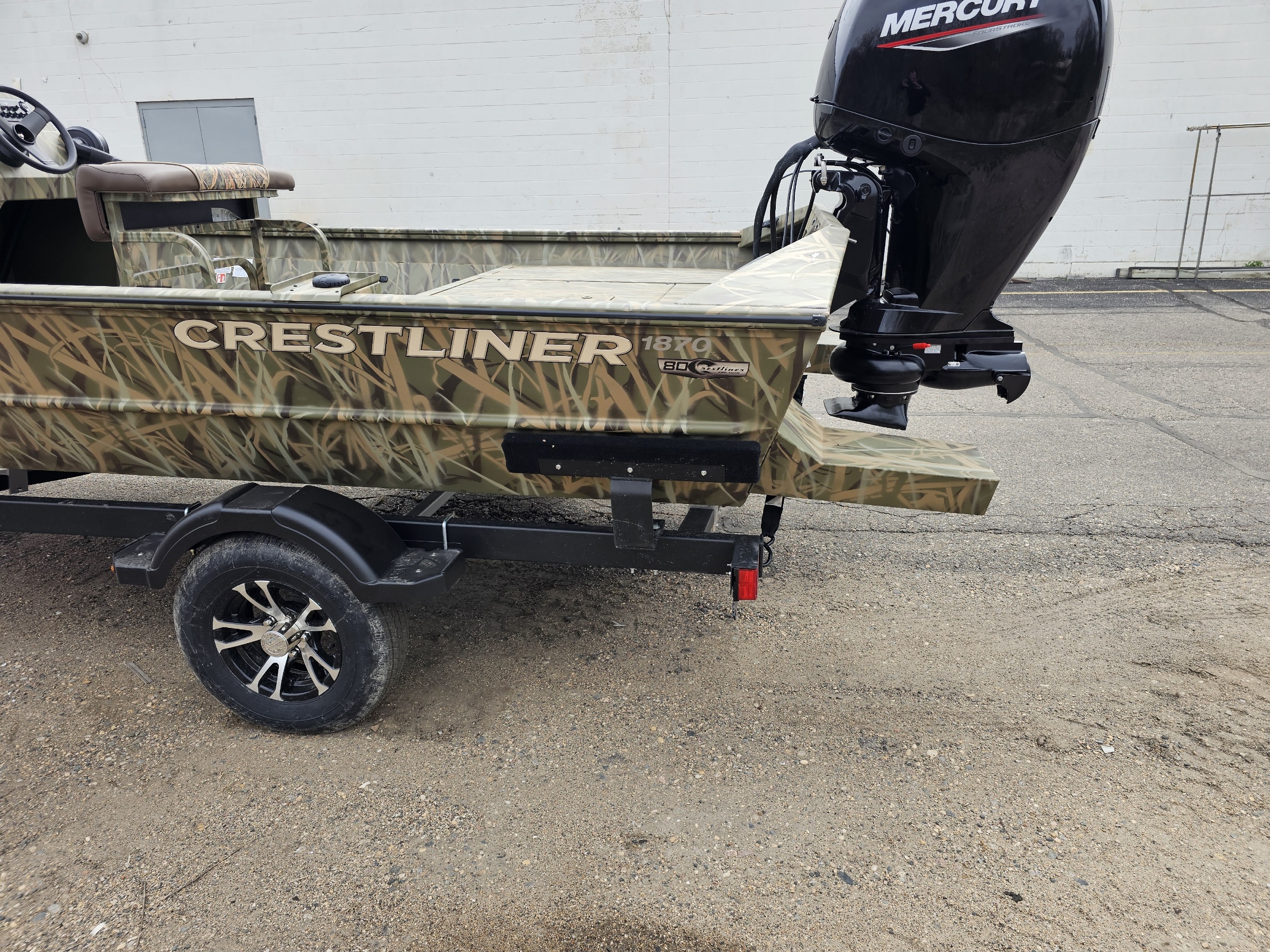 2026 Crestliner Retriever FCC 1870 - Image 9