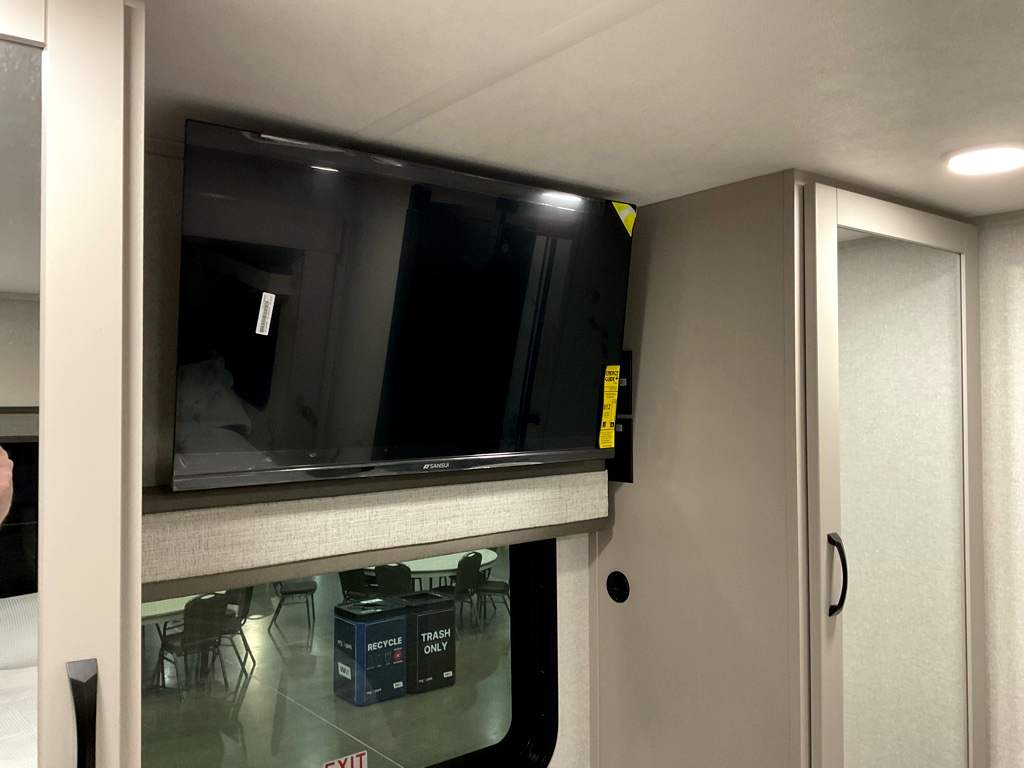 2026 JAYCO NORTH POINT 395 DSDB - Image 26