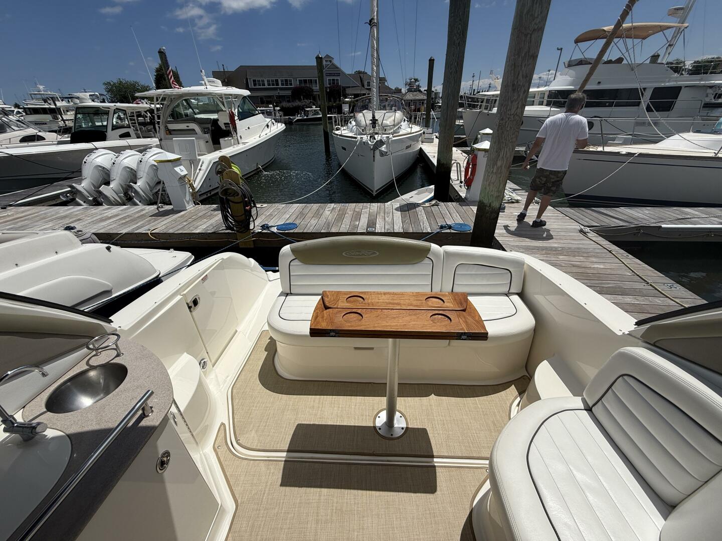 2006 Sea Ray 290 Sundancer - Image 5