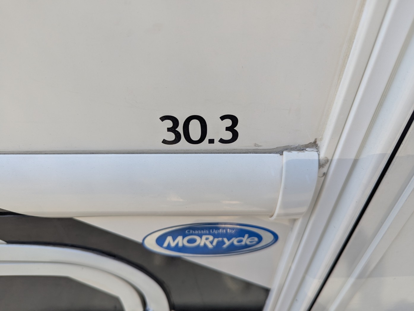 2022 Thor Motor Coach A.C.E. 30.3 - Image 4