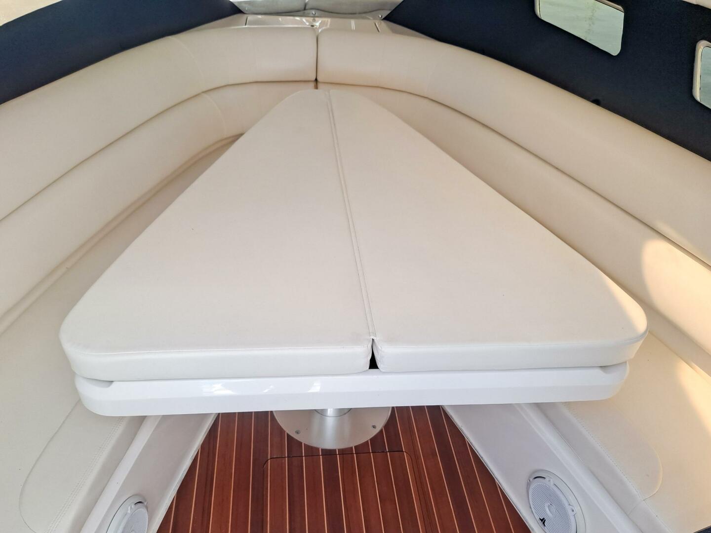 2018 Intrepid 375 Walkaround - Image 26