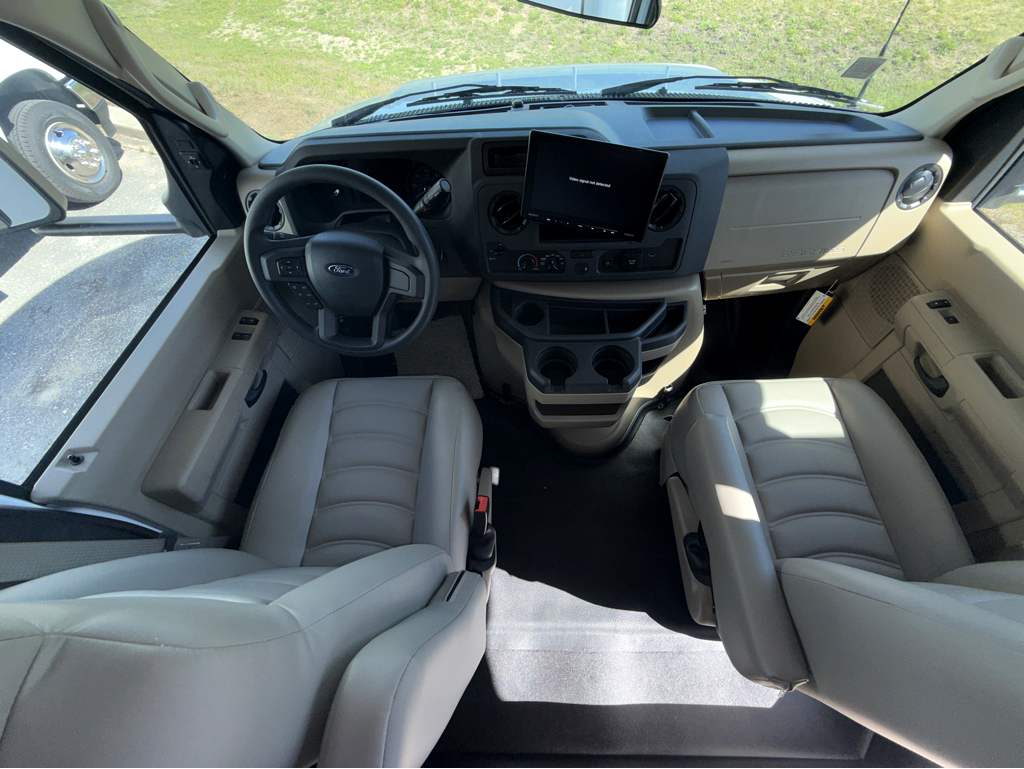 2027 ENTEGRA COACH ODYSSEY 24B - Image 33