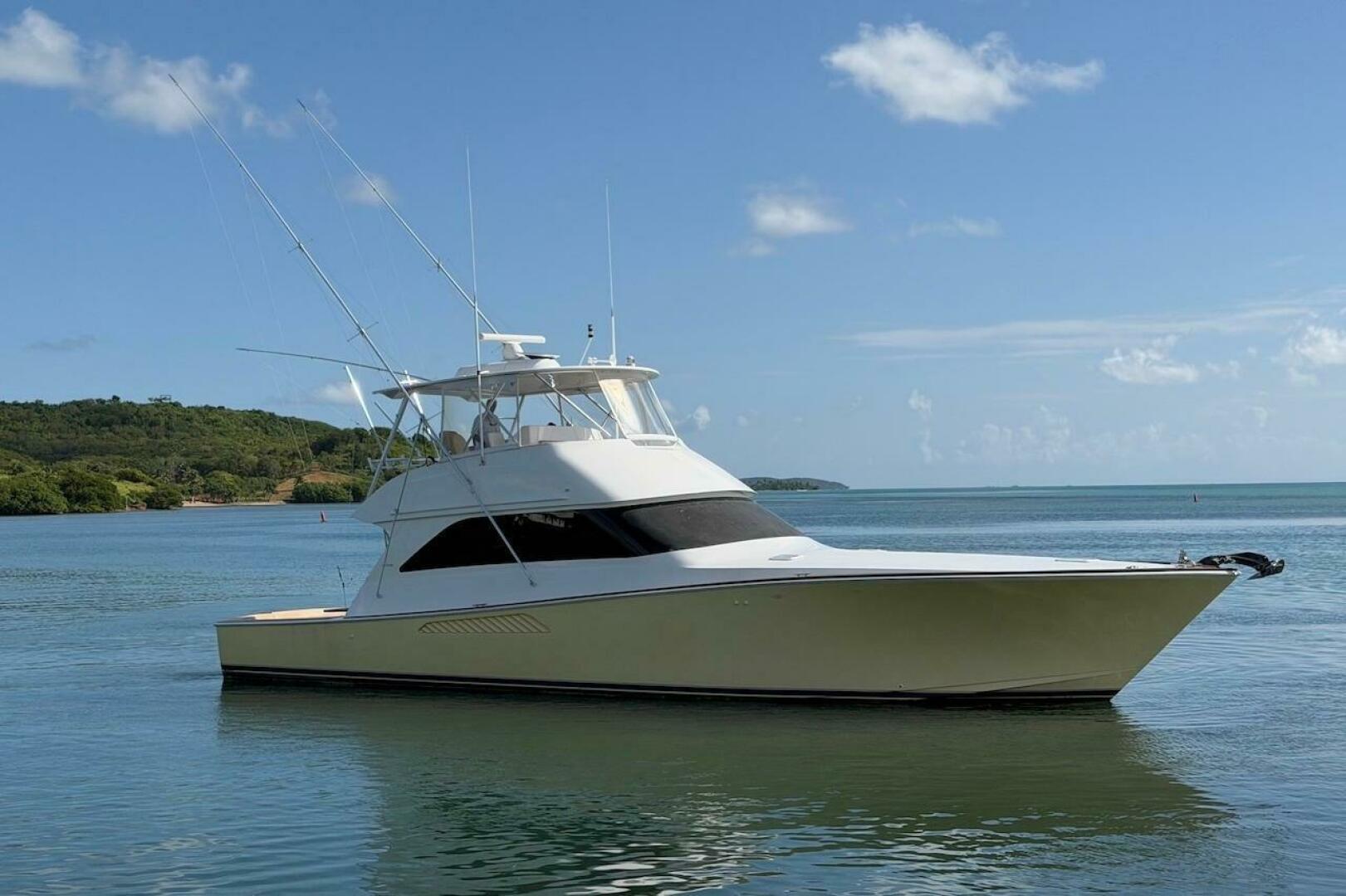2004 Viking 56 Convertible - Image 2