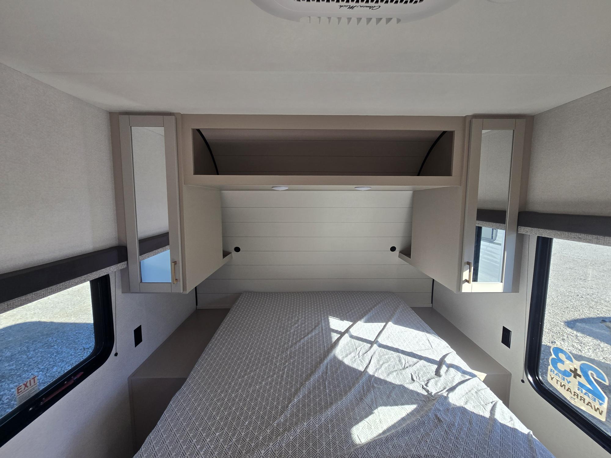 2027 JAYCO JAY FLIGHT 380DQS - Image 29