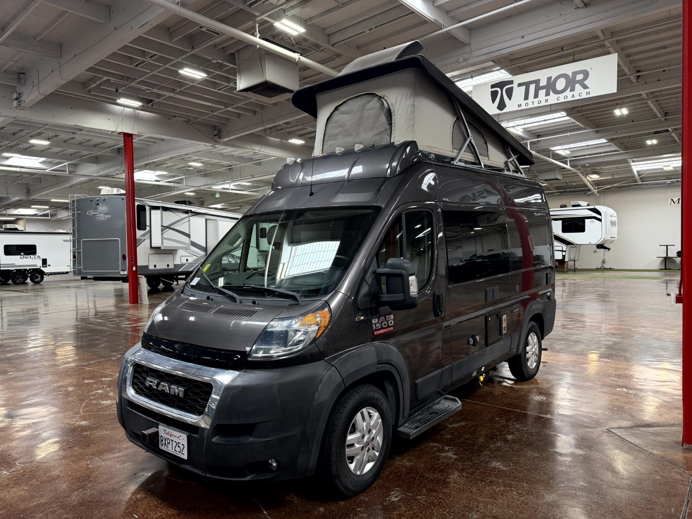 2022 Thor Motor Coach Scope 18T - Image 8