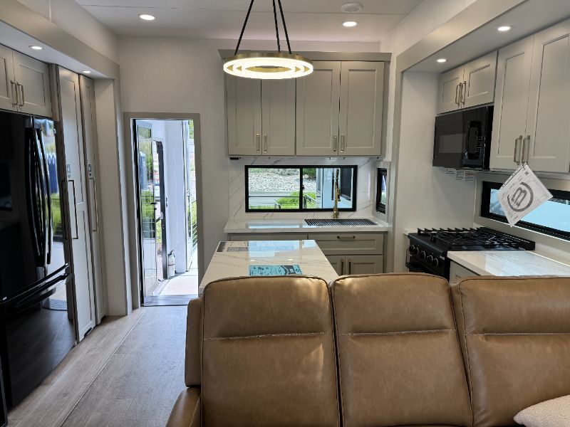 2026 Brinkley RV Model G 3250 - Image 5