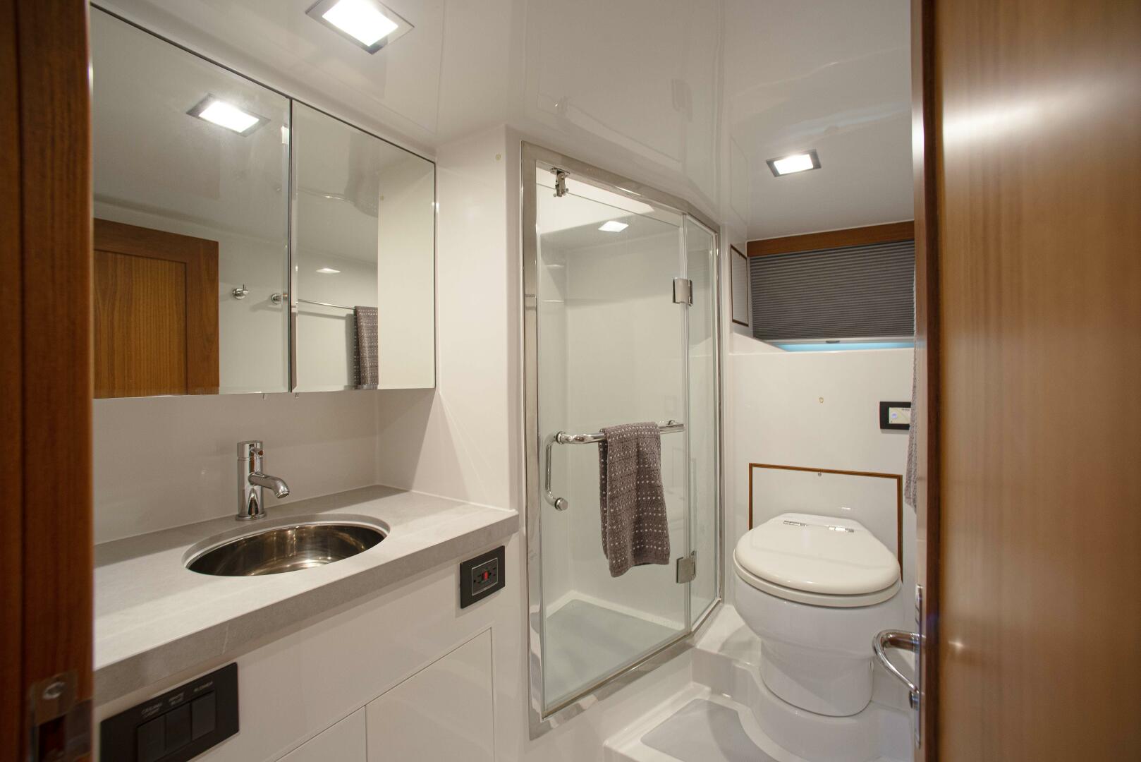 2023 Marlow Explorer 70E-CB - Image 20