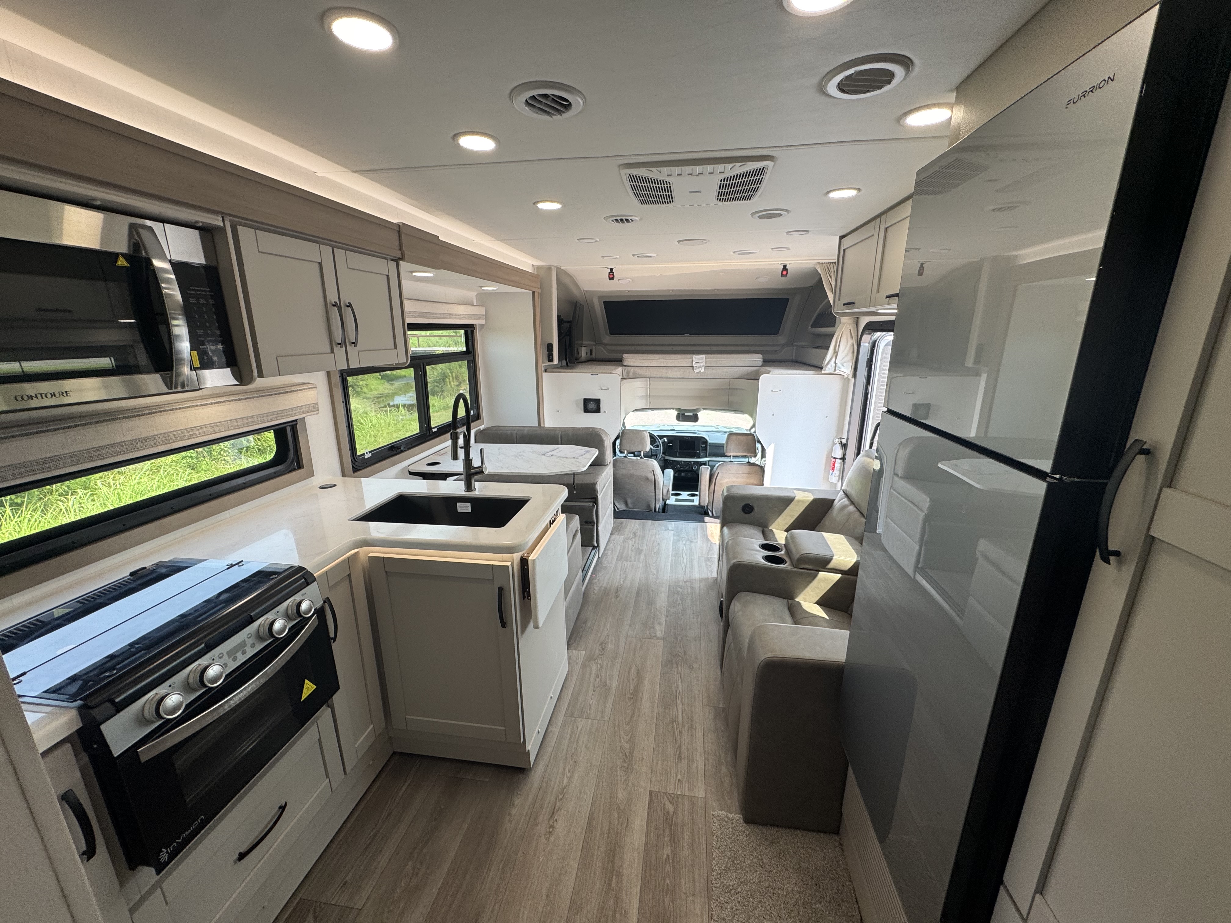 2027 JAYCO GREYHAWK XL 32U - Image 27