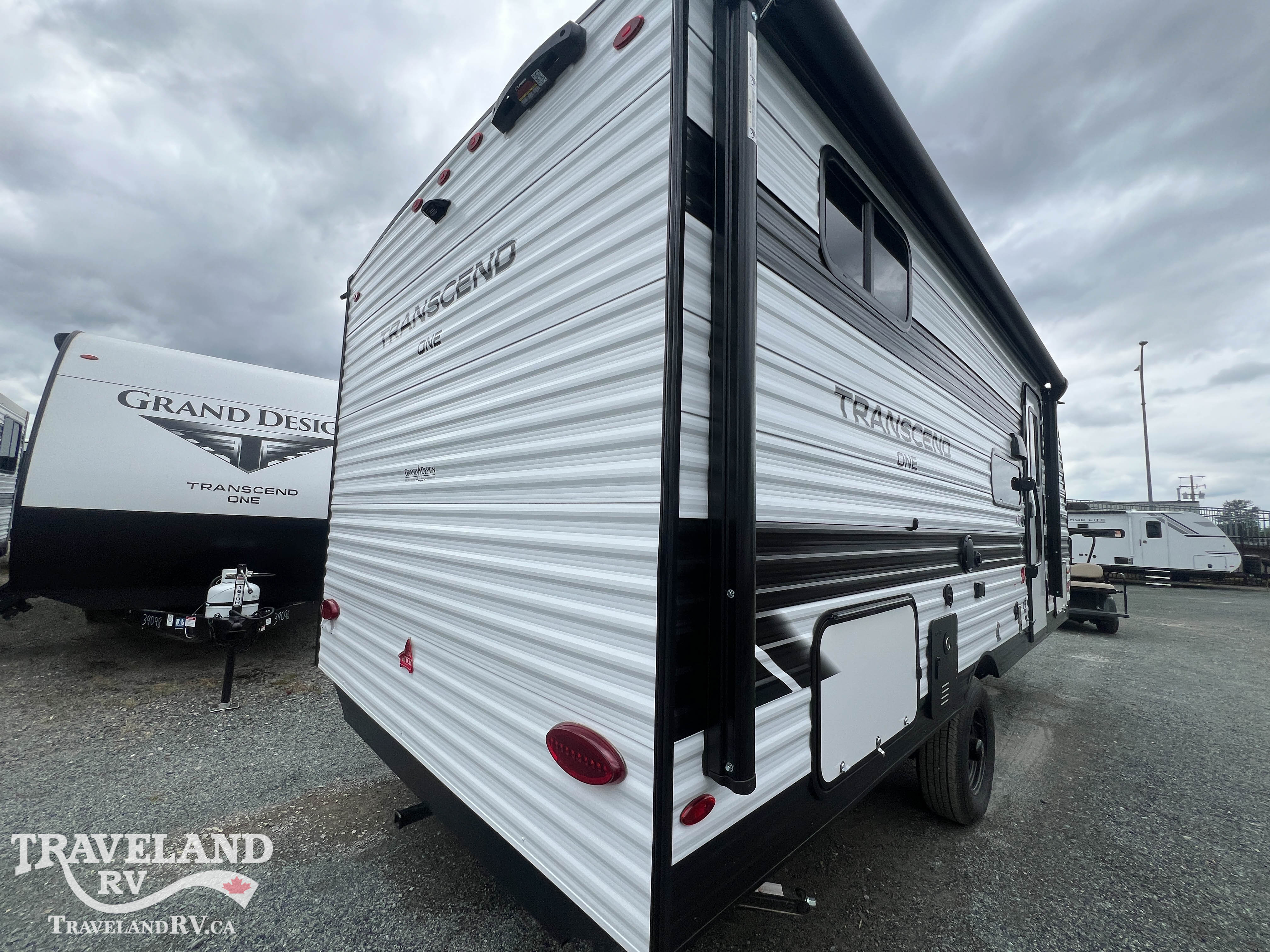 2026 Grand Design Transcend ONE 161DB - Image 4
