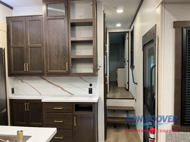 2026 FOREST RIVER 361RL - Image 15