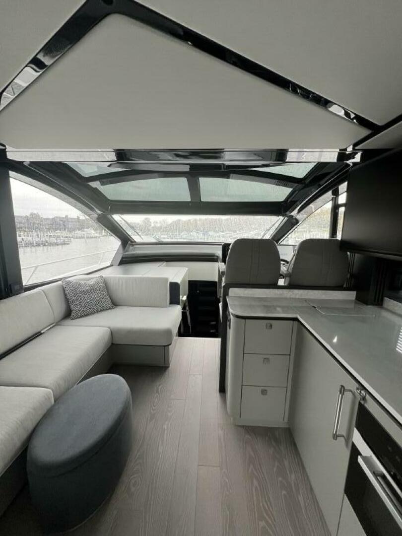 2026 Sunseeker 55 Predator - Image 21