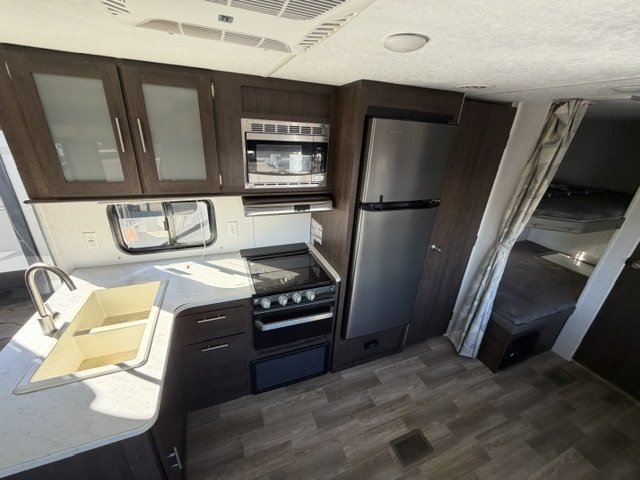 2020 Forest River Wildwood 26DBLE - Image 12