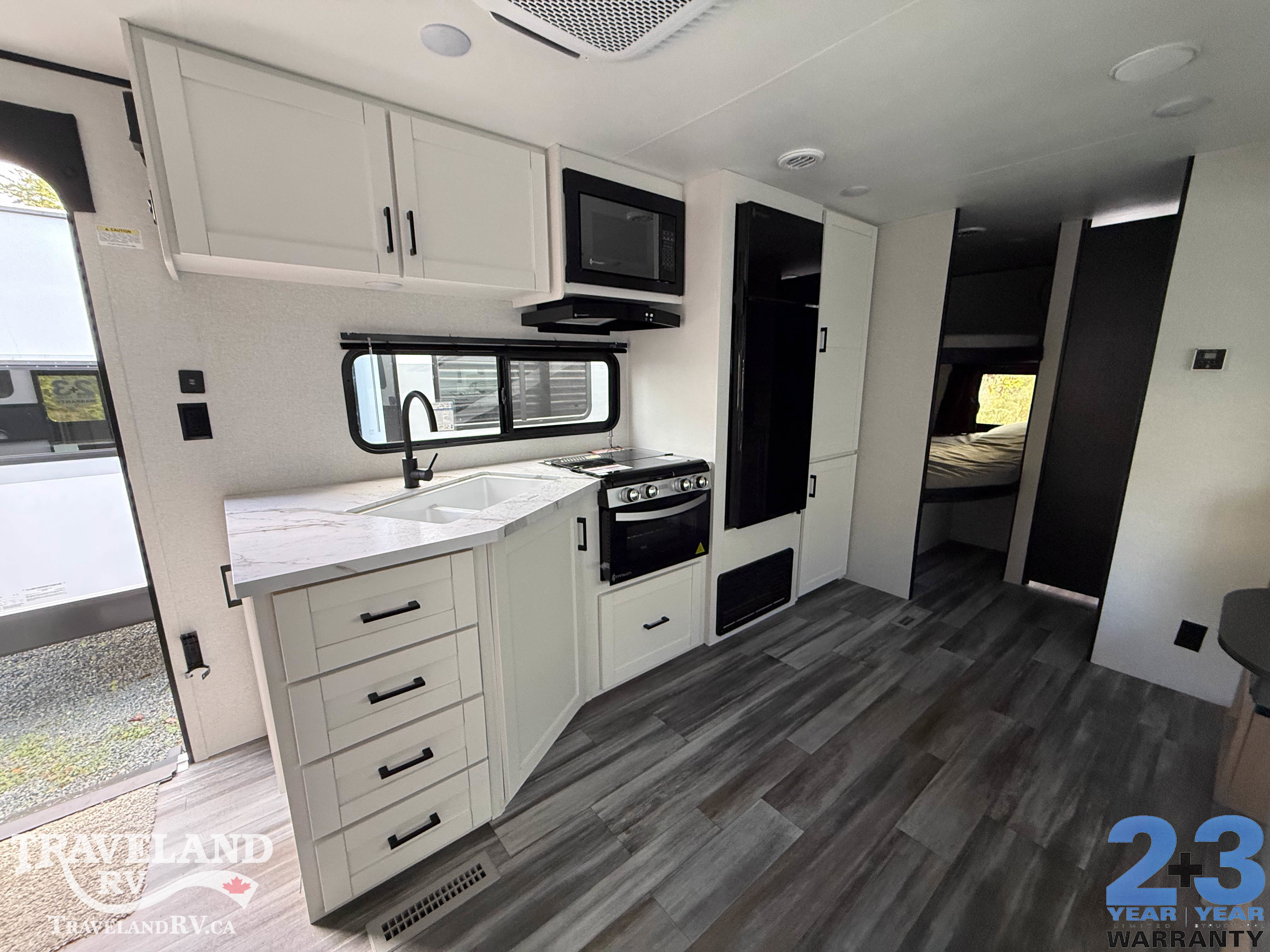 2026 Jayco Jay Flight SLX 261BHSW - Image 7