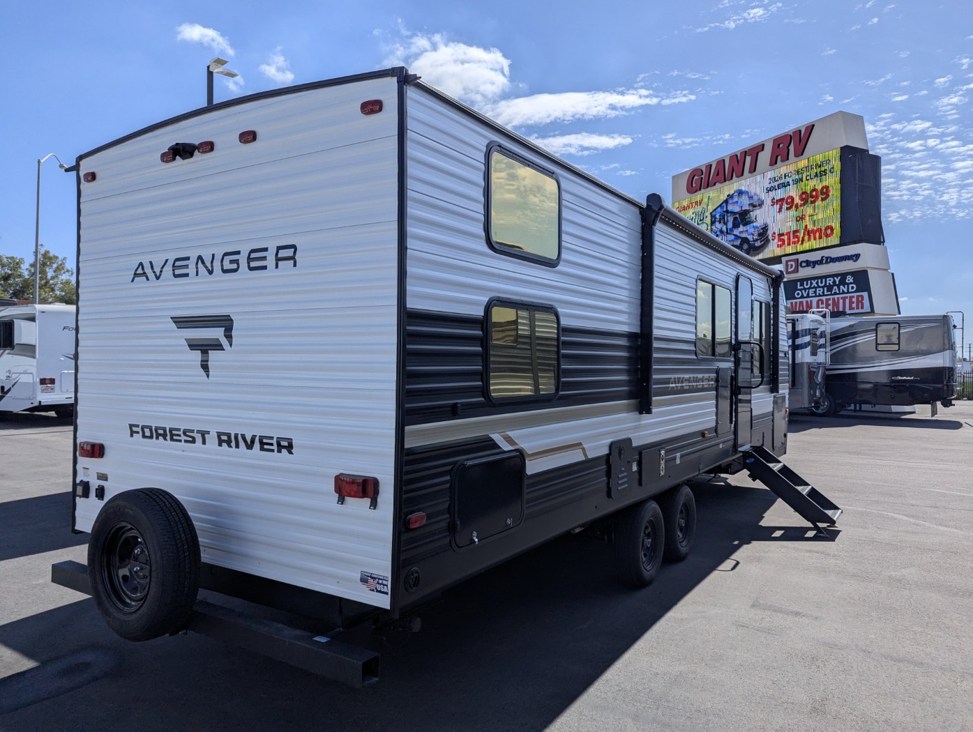 2026 Prime Time Avenger 26DBS - Image 4