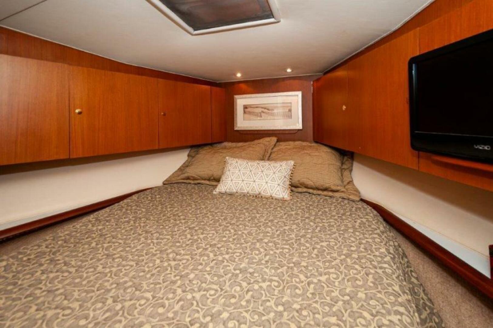 1998 Ocean 48 Super Sport - Image 20