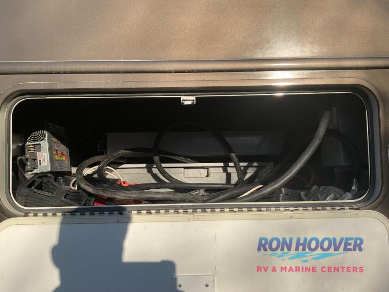 2015 FOREST RIVER 335DS - Image 6