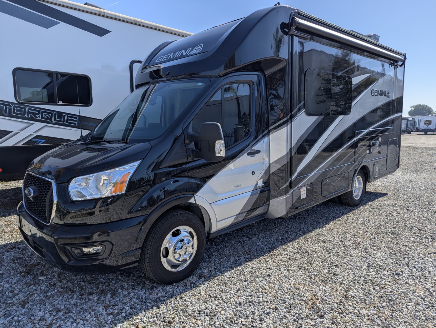2023 Thor Motor Coach Gemini RUV 23TW - Image 3