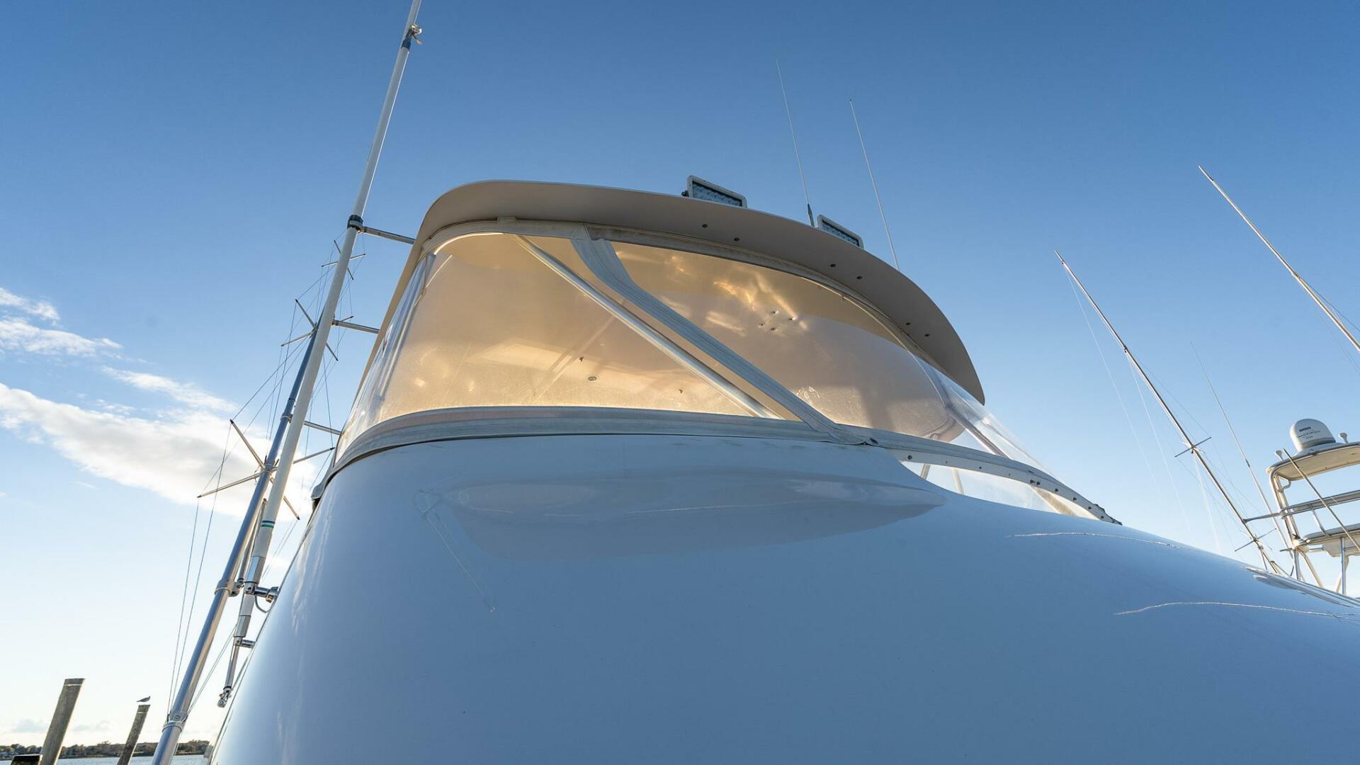 2002 VIKING 52 Convertible Base - Image 5
