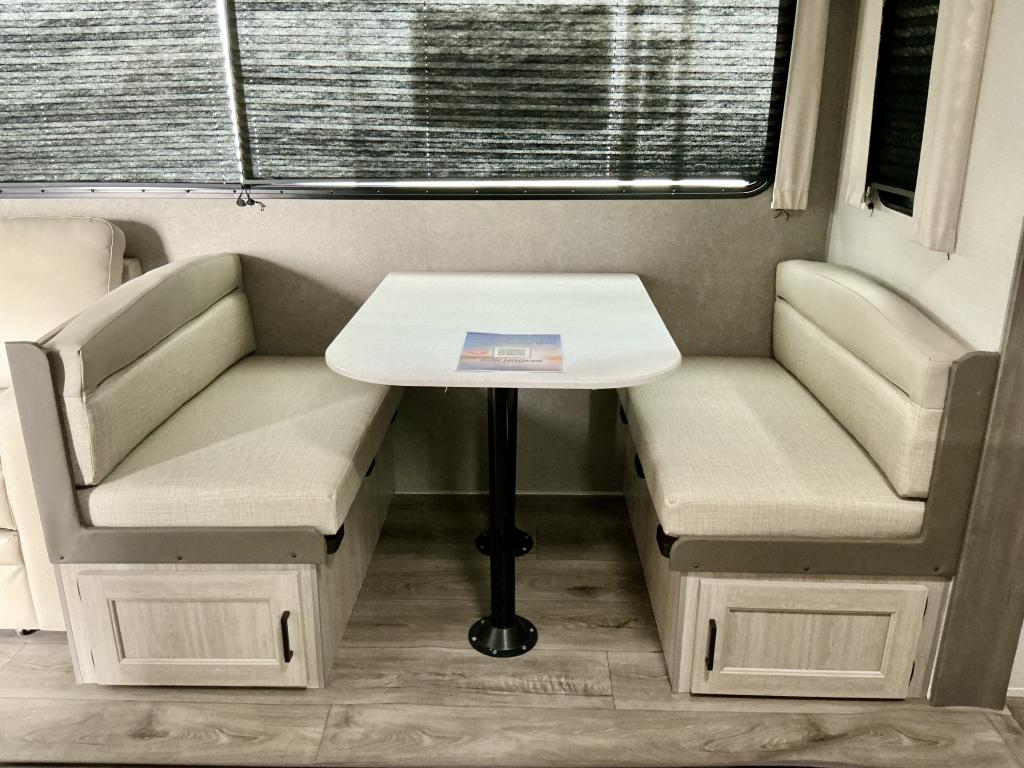 2026 COACHMEN 333DORM - Image 13